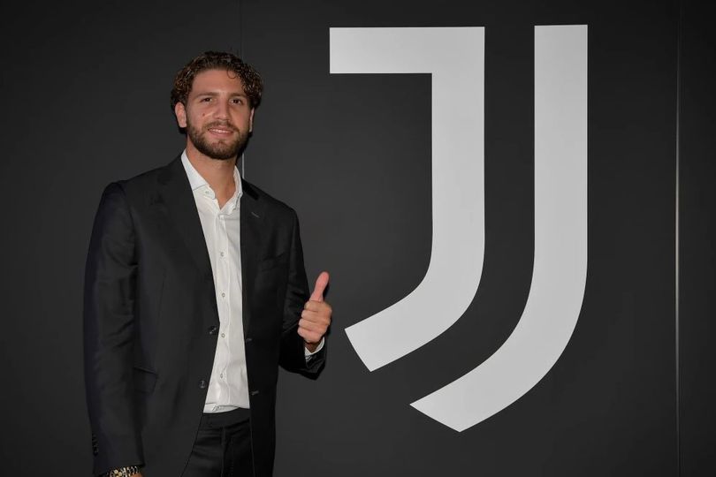 Akhirnya Resmi! Juventus Berhasil Rekrut Manuel Locatelli dari Sassuolo