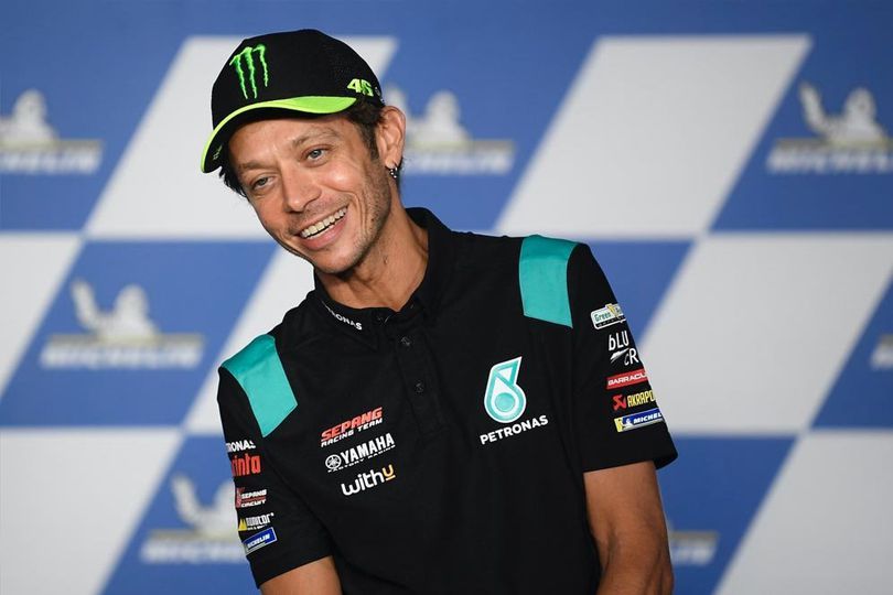 Valentino Rossi Beber Alasan Jadikan Alberto Surra Anggota Baru VR46 Academy