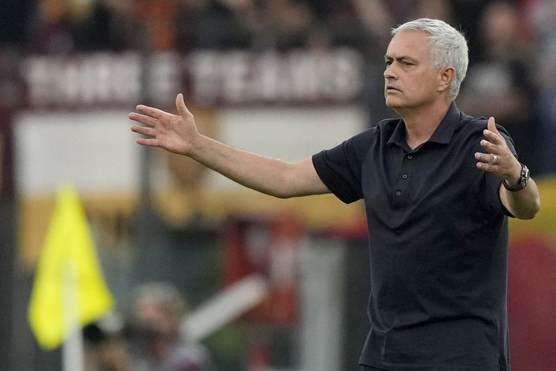 Jose Mourinho Bakal Buang 3 Pemain AS Roma pada Bursa Transfer Januari 2022