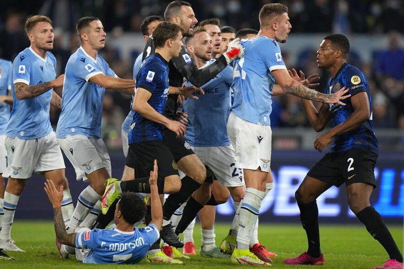 Lazio vs Inter Milan: Polemik Gol Felipe Anderson, Harusnya Inter yang Buang Bola?