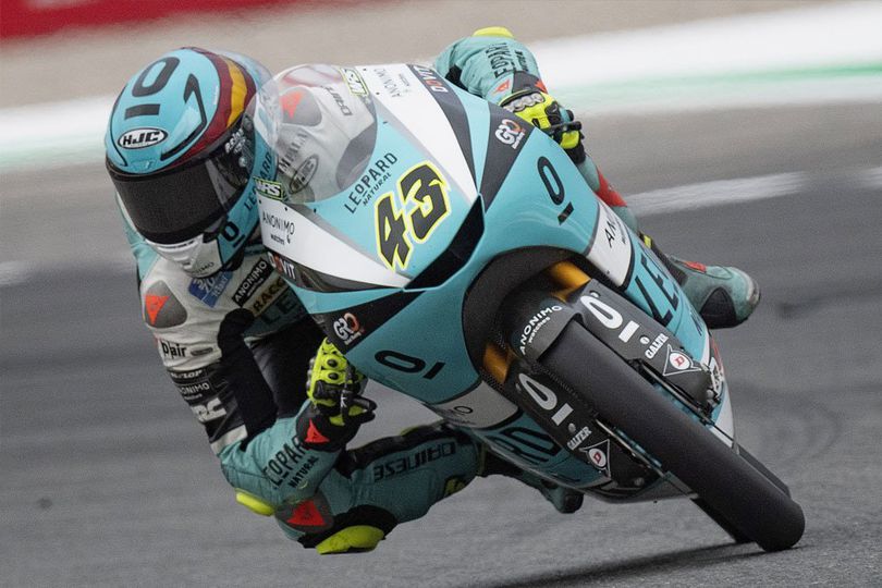 Hasil Balap Moto3 Valencia: Xavier Artigas Menang, Pedro Acosta Gagal Finis