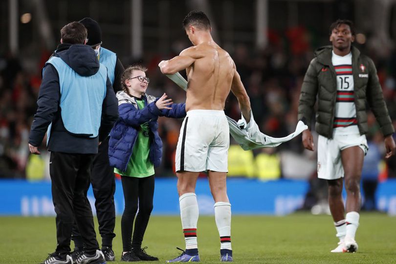 Fans Muda yang Terobos Lapangan Temui Cristiano Ronaldo Tidak Akan Didenda