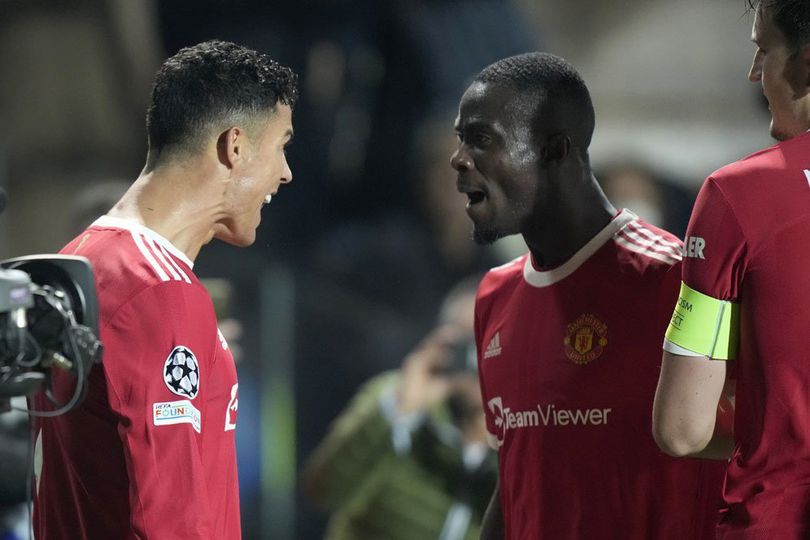 Momen Emas Eric Bailly: Blok Krusial dan Blunder Paul Pogba