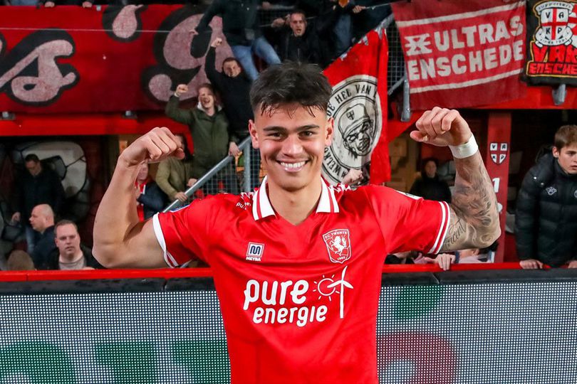 FC Twente tak Ingin Melepas Pemain Keturunan Indonesia Mees Hilgers ke Ajax Amsterdam