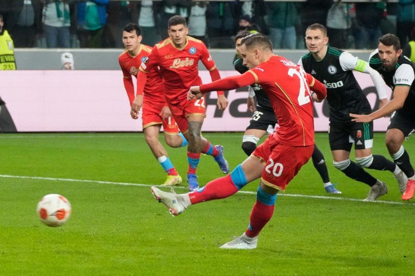 Hasil Pertandingan Legia Warsawa vs Napoli: Skor 1-4