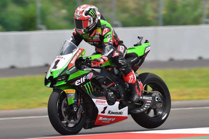 Hasil Race 2 WorldSBK Mandalika: Balapan Ditunda 1,5 Jam, Jonathan Rea Menang Lagi