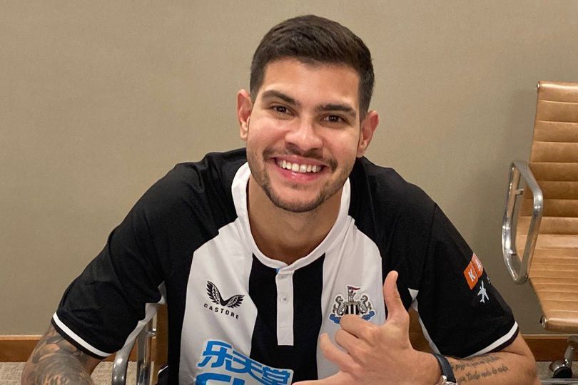 Kangkangi Arsenal, Newcastle Resmikan Transfer Bruno Guimaraes