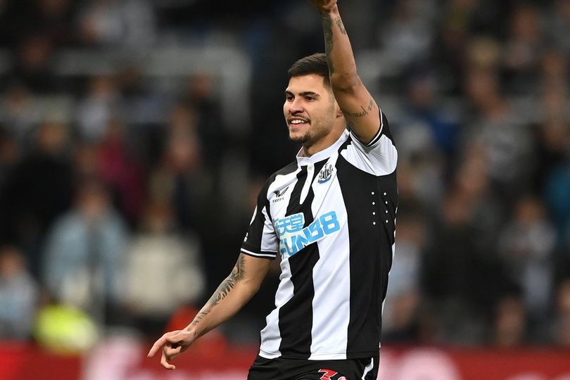 Diincar Real Madrid dan Chelsea, Newcastle Pede Pertahankan Bruno Guimaraes