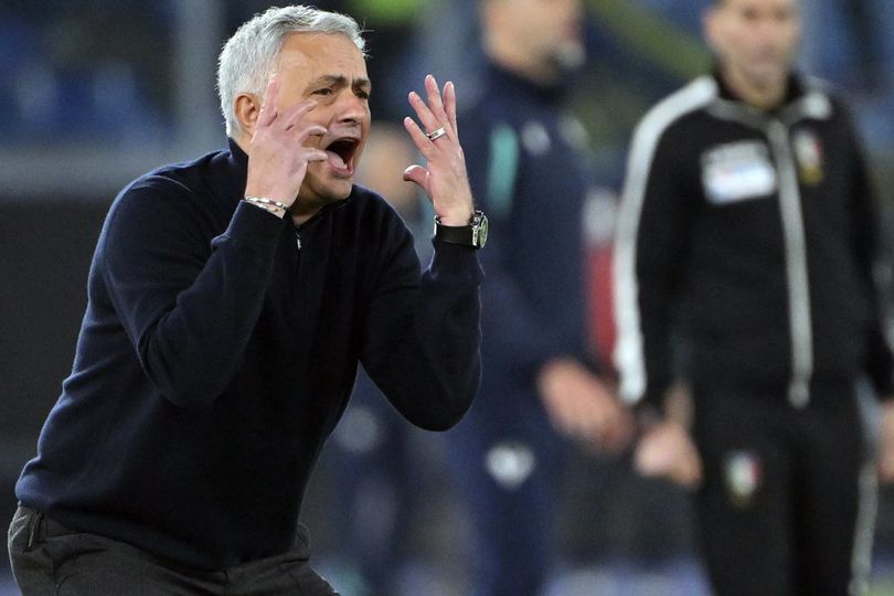 Ejek Wasit Soal Calciopoli dan Merupakan Titipan Juventus, Jose Mourinho Kena Sanksi Dua Laga