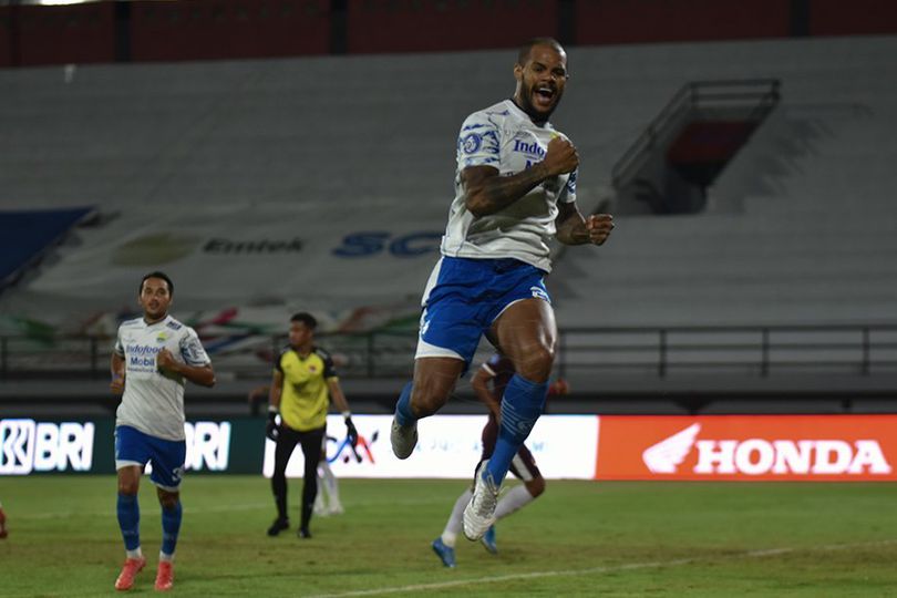 Bomber Persib Bandung Cetak Rekor Gol Tercepat di Indonesia, Cuman Butuh 12 Detik Bomber Persib Bandung Cetak Rekor Gol Tercepat di Indonesia, Cuman Butuh 12 Detik