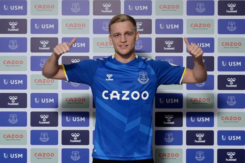 Everton, Panggung Pembuktian Donny van de Beek