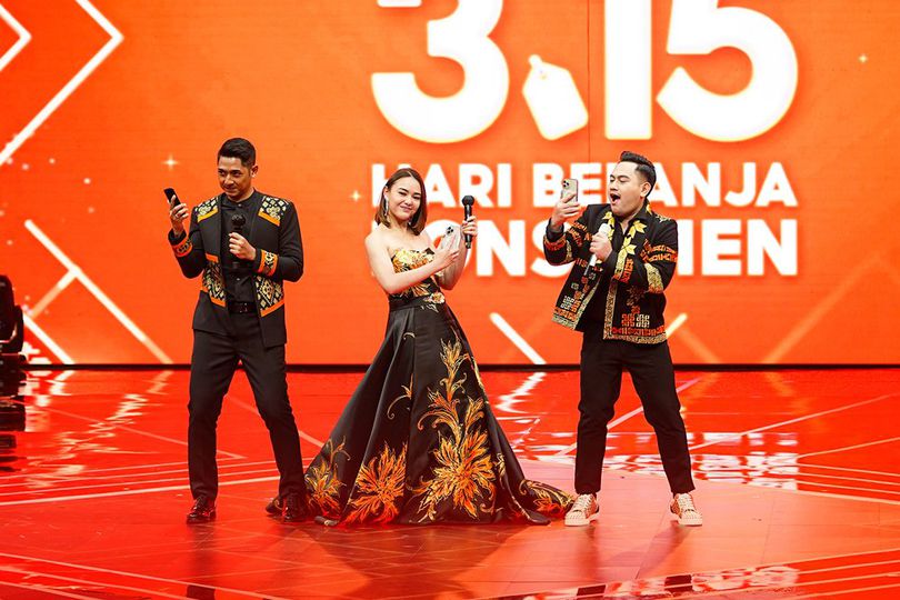 Kemeriahan Panggung Shopee Hari Belanja Konsumen TV Show Bareng Selebriti Tanah Air