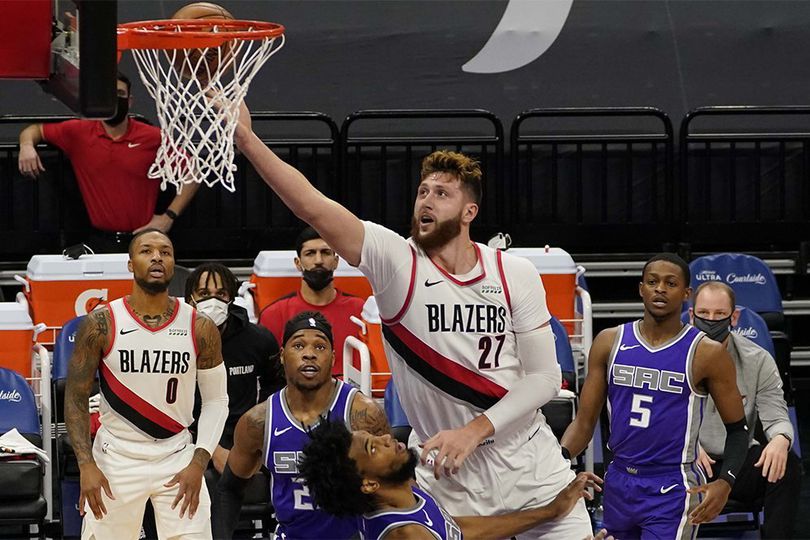 3 Pebasket Sholeh yang Taat Berpuasa Meski Sedang Bertanding di NBA 3 Pebasket Sholeh yang Taat Berpuasa Meski Sedang Bertanding di NBA