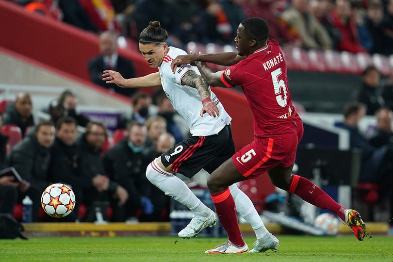 Darwin Nunez Resmi ke Liverpool, Fans MU Julid: Apa Pun Makanannya, Minumnya Ludah Sendiri!