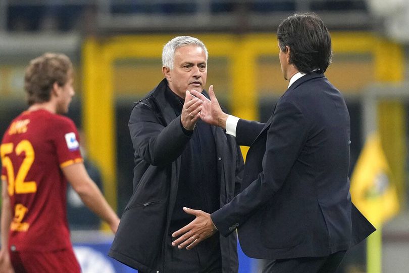 Bisik-bisik Inzaghi dan Mourinho Usai Laga, Pada Ngomongin Apa Sih?