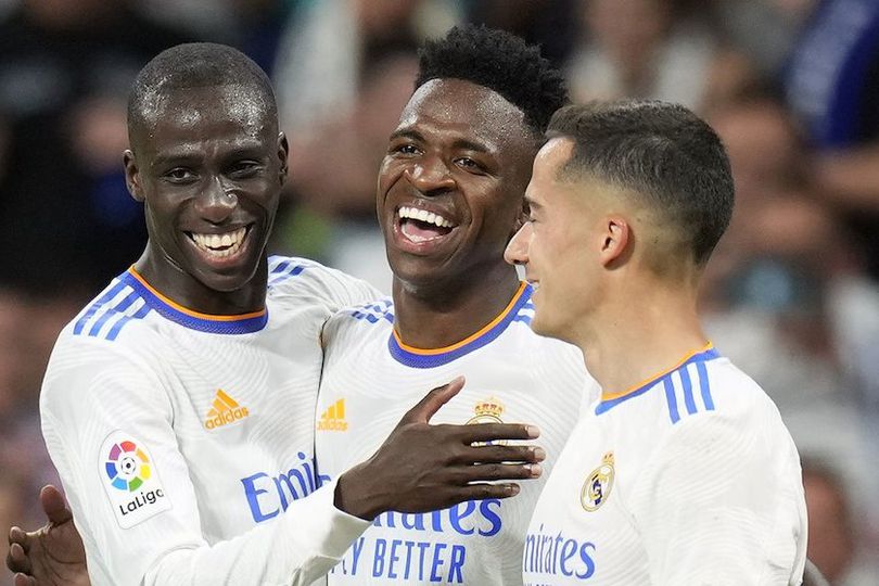 Tampil Menawan, Vinicius Junior Borong Tiga Gol dan Jadi Bintang Lapangan saat Real Madrid Pesta 6-0 ke Gawang Levante Tampil Menawan, Vinicius Junior Borong Tiga Gol dan Jadi Bintang Lapangan saat Real Madrid Pesta 6-0 ke Gawang Levante