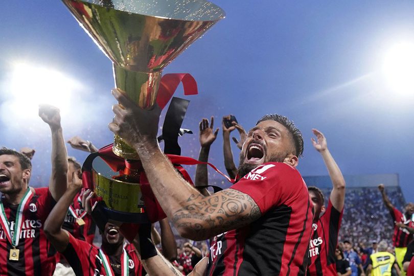 Senggol Inter Milan, Spanduk 'Coppa Italia' Bikin AC Milan Terancam Sanksi Komdis FIGC