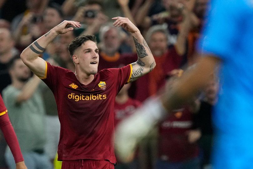 Kliennya Dikaitkan Dengan AC Milan, Ini Reaksi Agen Zaniolo