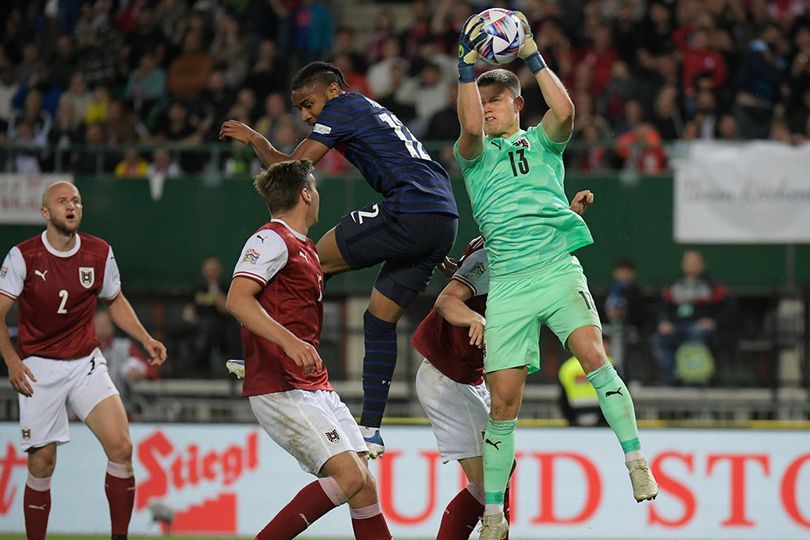 Man of the Match Austria vs Prancis: Patrick Pentz