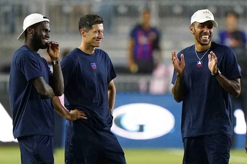 Termasuk Lewandowski, Barcelona Boyong Empat Pemain Anyar Dalam Tur Pramusim di Amerika Serikat Termasuk Lewandowski, Barcelona Boyong Empat Pemain Anyar Dalam Tur Pramusim di Amerika Serikat