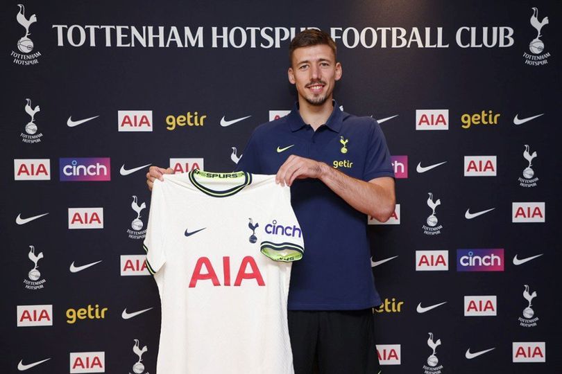 Tottenham Resmi Pinjam Clement Lenglet dari Barcelona