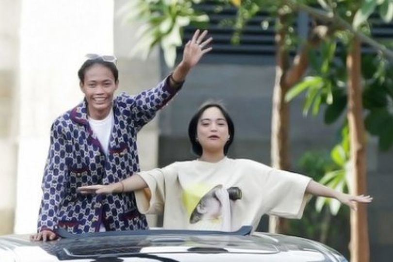 4 Remaja SCBD yang Pamornya Melejit Berkat Citayam Fashion Week 4 Remaja SCBD yang Pamornya Melejit Berkat Citayam Fashion Week