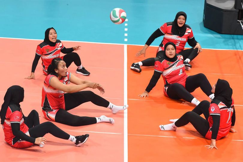 ASEAN Paragames 2022: Tim Voli Duduk Putri Indonesia Babat Kamboja di Laga Perdana