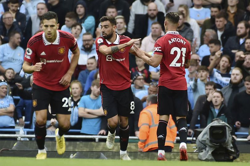 Bruno Fernandes Buka-bukaan Penyebab Manchester United Tumbang di Derby Manchester