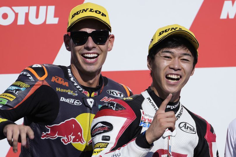 Hitung-hitungan Poin Augusto Fernandez dan Ai Ogura, Sama Kuat Bisa Juarai Moto2 2022 di Valencia