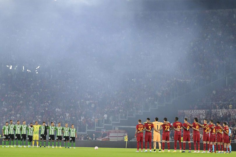 Lihat Kembali Pertandingan Roma Melawan 'Teman-teman' Sevilla di Liga Europa Musim Ini Lihat Kembali Pertandingan Roma Melawan 'Teman-teman' Sevilla di Liga Europa Musim Ini