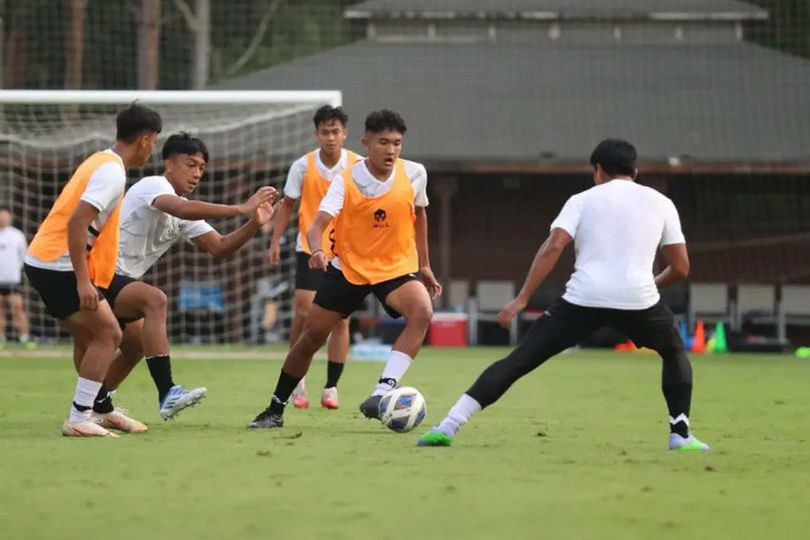 Nova Arianto Ungkap Alasan 2 Anak Shin Tae-yong Ikut TC Timnas Indonesia U-20 di Turki