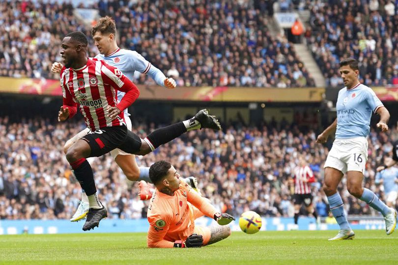 Man City 1-2 Brentford: Tuan Rumah Dominan, tetapi Tim Tamu Lebih Ganas