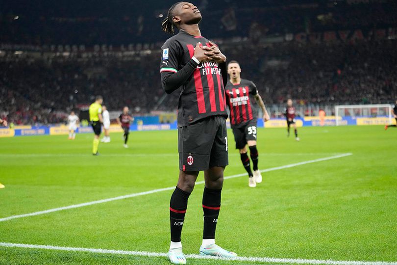 Hasil AC Milan vs Fiorentina: Skor 2-1