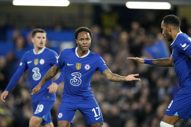 Dimainkan Sebagai Wingback, Raheem Sterling Sebal dengan Graham Potter?