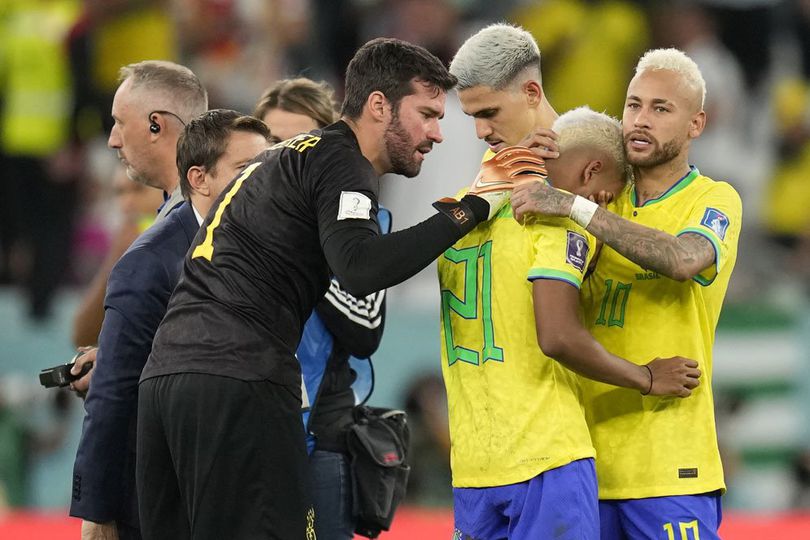 Menyentuh! Ini Pesan Neymar Pada Marquinhos & Rodrygo Usai Brasil Tersingkir dari Piala Dunia 2022