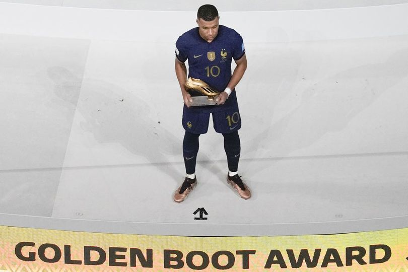 Kata Legenda Inggris Usai Kylian Mbappe Samai Rekornya di Piala Dunia: Selamat!