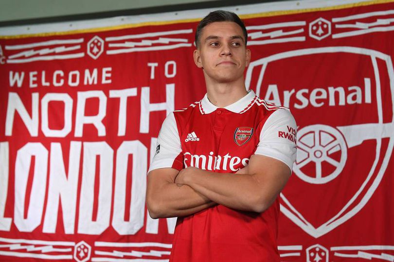 Resmi Jadi Gooners, Leandro Trossard Siap Antarkan Arsenal Jadi Juara