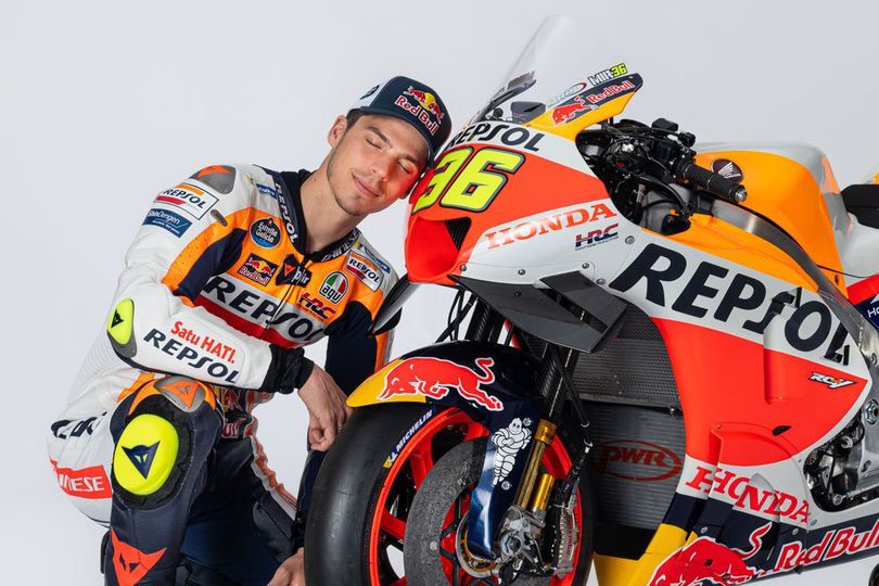 Joan Mir Merasa Terhormat Bela Repsol Honda, Penasaran Jadi Tandem Marc Marquez Joan Mir Merasa Terhormat Bela Repsol Honda, Penasaran Jadi Tandem Marc Marquez