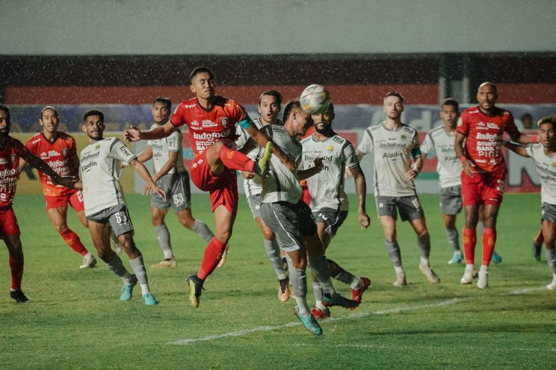 Gagal ke Singgasana BRI Liga 1 karena Diimbangi Bali United, Gelandang Persib Tetap Tatap Persaingan Juara