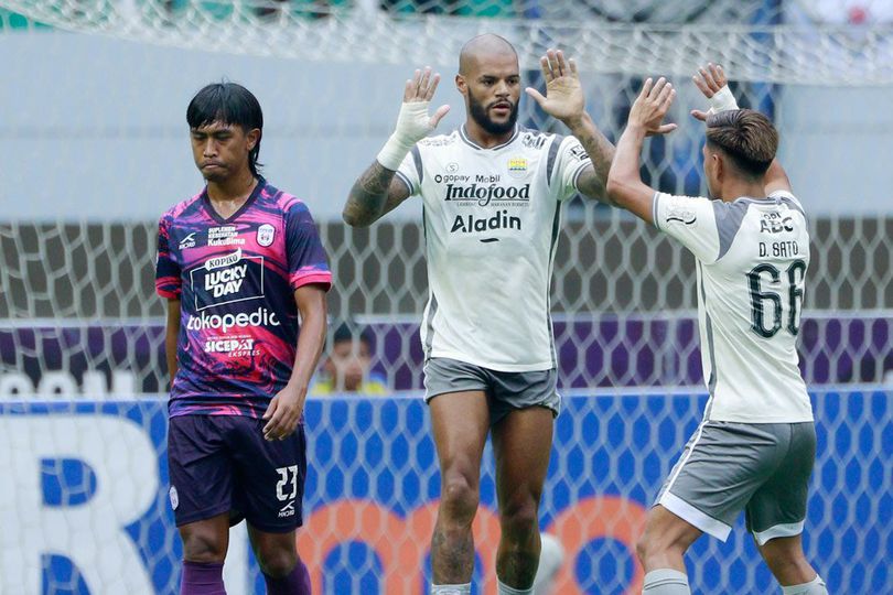Hasil BRI Liga 1 2022/2023: Persib dan PSM Sama-Sama Raih Poin Penuh Hasil BRI Liga 1 2022/2023: Persib dan PSM Sama-Sama Raih Poin Penuh