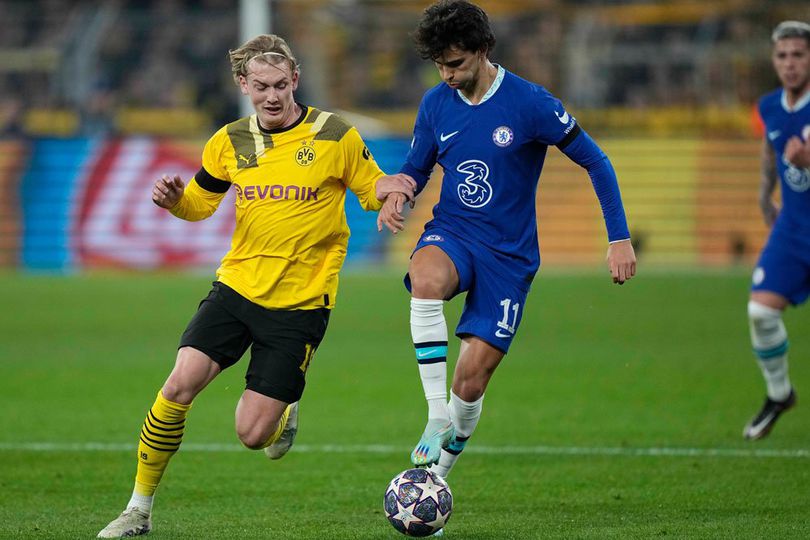 Borussia Dortmund Mati-Matian Pertahankan Julian Brandt dari Klub-klub Serie A dan Premier League