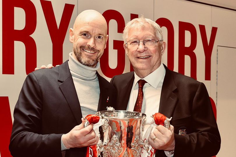 Sir Alex Ferguson Full Senyum MU Juara, Akhirnya Bisa Pensiun dengan Tenang, Ikut Senang Melihatnya!