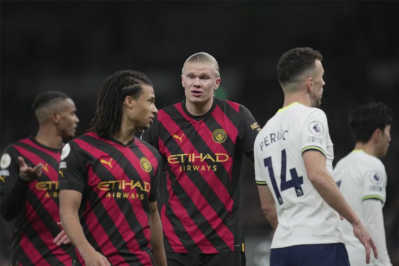 Ompong dan 0 Shot Lawan Tottenham, Erling Haaland Dicap Gak Cocok Main di Man City