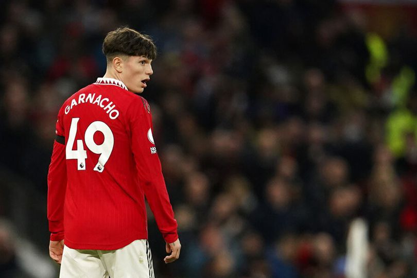 Gak Kecepetan Nih? MU Pertimbangkan Beri Alejandro Garnacho Nomor Punggung '7'