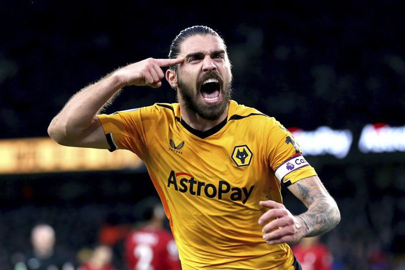 Belum Rela, Wolverhampton Halangi Kepindahan Ruben Neves ke MU