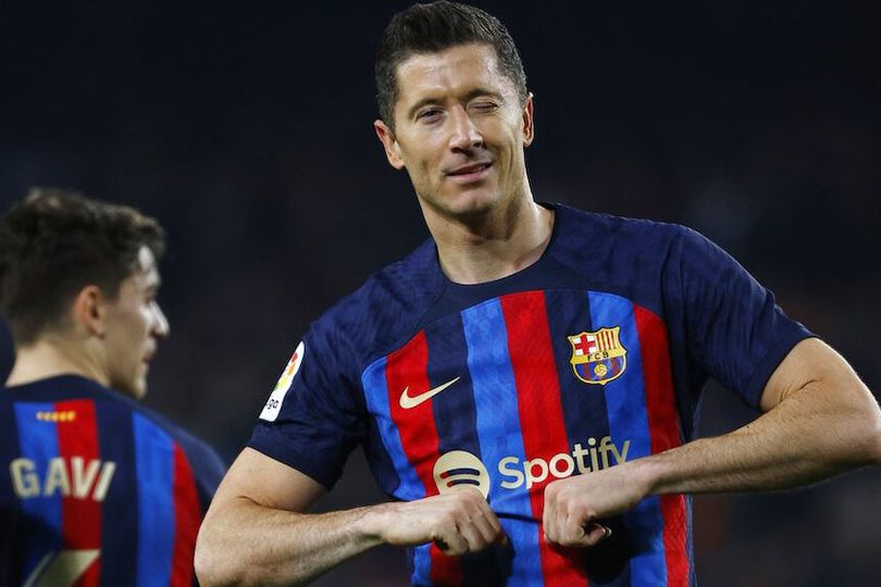 Robert Lewandowski dan Deretan Pemain yang Memberikan Keuntungan Bagi Bayern Munchen Robert Lewandowski dan Deretan Pemain yang Memberikan Keuntungan Bagi Bayern Munchen