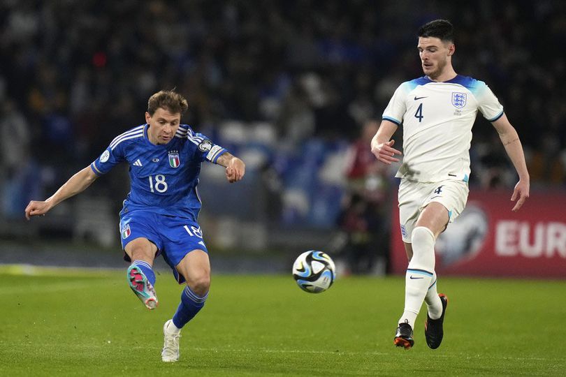 Inggris vs Italia: Menang di Napoli, Menang juga di Wembley? Inggris vs Italia: Menang di Napoli, Menang juga di Wembley?