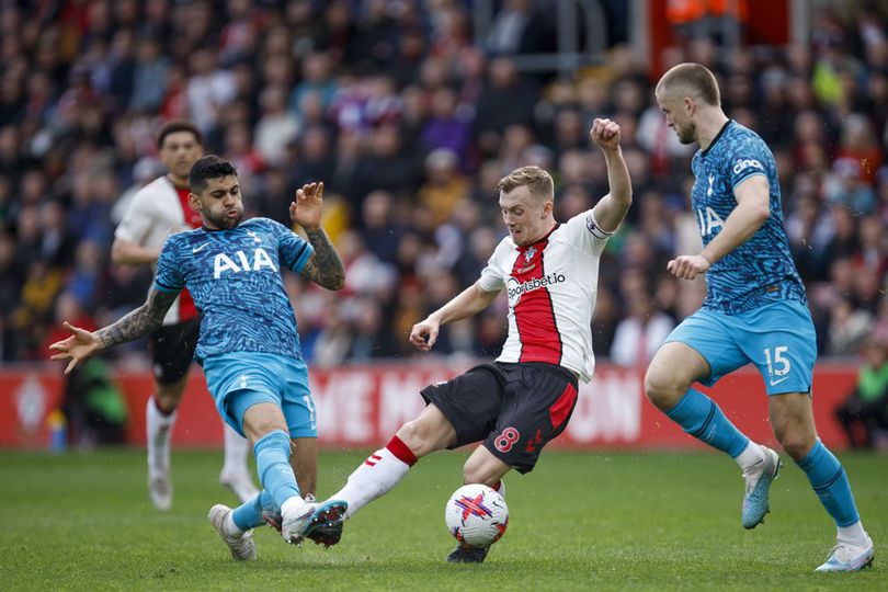 Liverpool Siapkan Manuver untuk Comot WardProwse dari Southampton