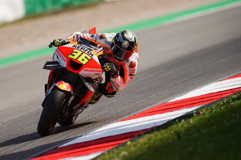 Joan Mir Cedera Kepala dan Mual, Repsol Honda Tanpa Pembalap di MotoGP Argentina Joan Mir Cedera Kepala dan Mual, Repsol Honda Tanpa Pembalap di MotoGP Argentina
