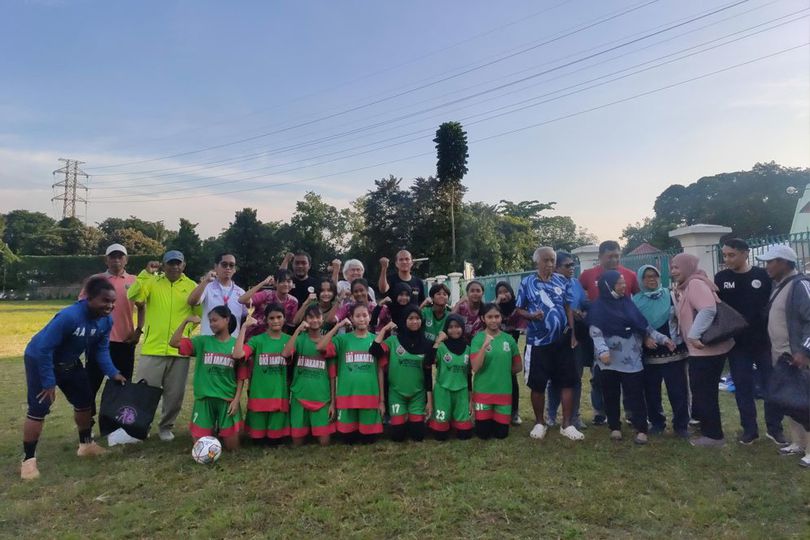 ASBWI Rayakan Hari Perempuan Internasional dengan Aksi Bagi-bagi Bola di Jakarta ASBWI Rayakan Hari Perempuan Internasional dengan Aksi Bagi-bagi Bola di Jakarta
